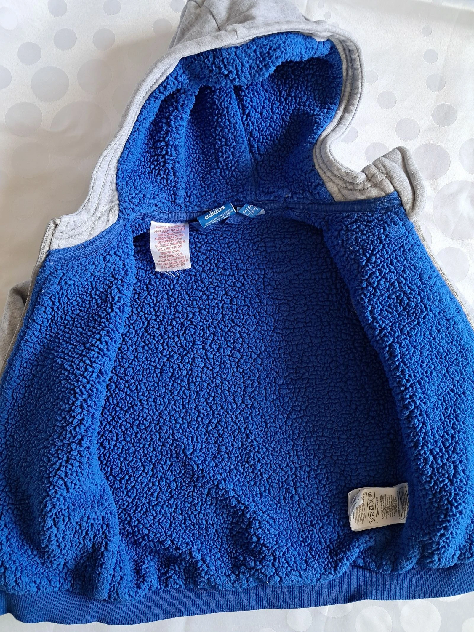 Veste sweat fourré taille 2/3ans Adidas  – photo 3